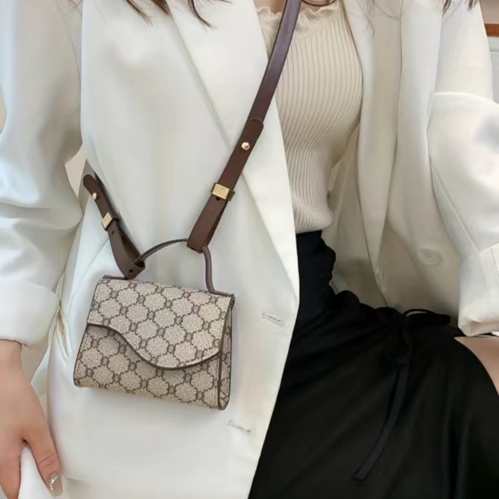 Vegan mini crossbody,‎ NEW